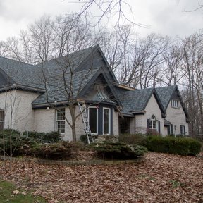 <div><h4>Best Stone Coated Metal Roof</h4><p><b>Manufacturer:</b> Great Lakes Home Remodeling</p><p><b>Location:</b> Michigan, US</p><p><b>Style:</b> Metal Shake</p><p><b>Material:</b> Steel</p><p><a href=_-8.html class="link-arrow text-uppercase theme-color--orange" data-toggle="modal" data-target="#detailModal_gallery_image_grid_lamlejqhdgHs">View More</a></p></div>